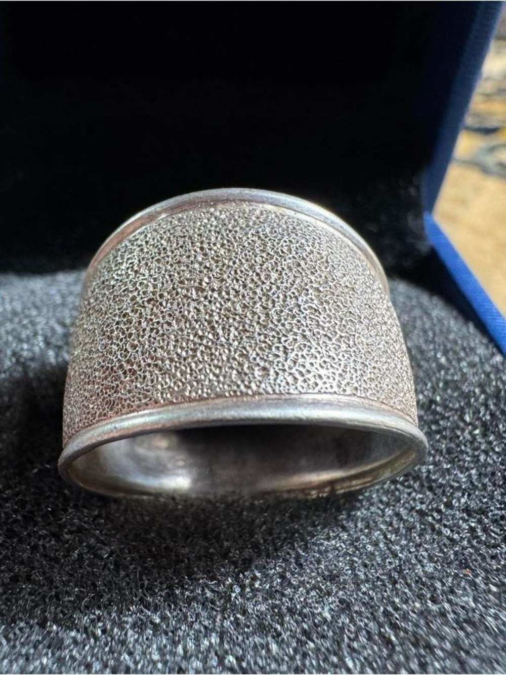925 Sterling Silver Cigar Band Ring Brutalist Diamond Dust Textured Size 8